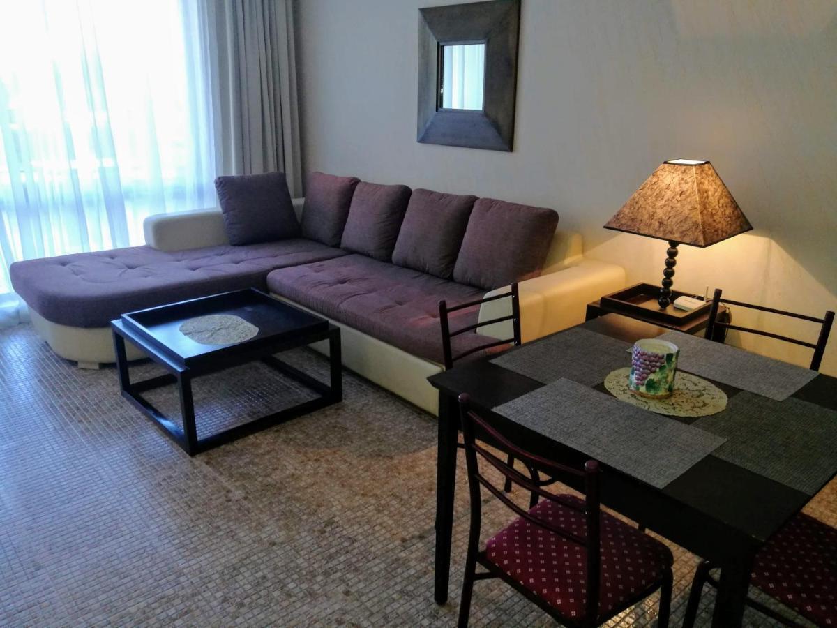 Private In Royal 5* דירה סאני ביץ'